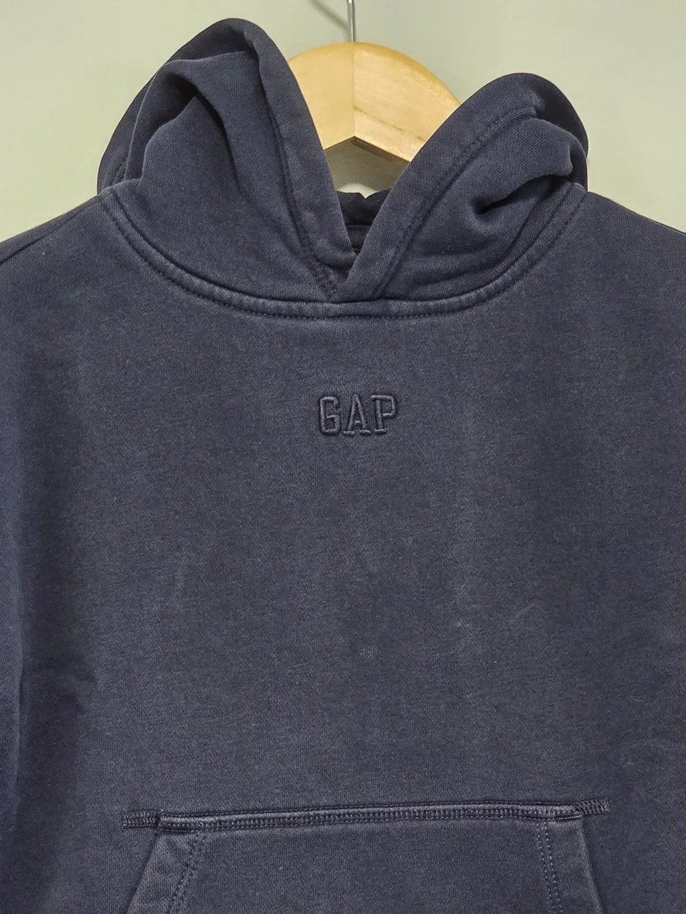 GAP Kids Embroidered Gap Logo Hoodie. Backt O School Style. Thick Cotton Mix.